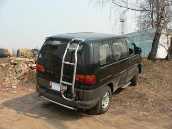 1997 Mitsubishi Delica Pictures