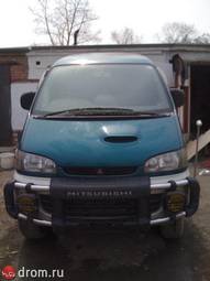 1997 Mitsubishi Delica Pictures