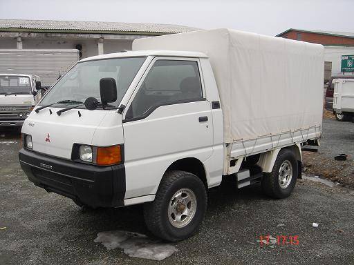 Mitsubishi delica 1999