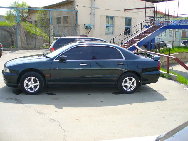 1996 Mitsubishi Diamante