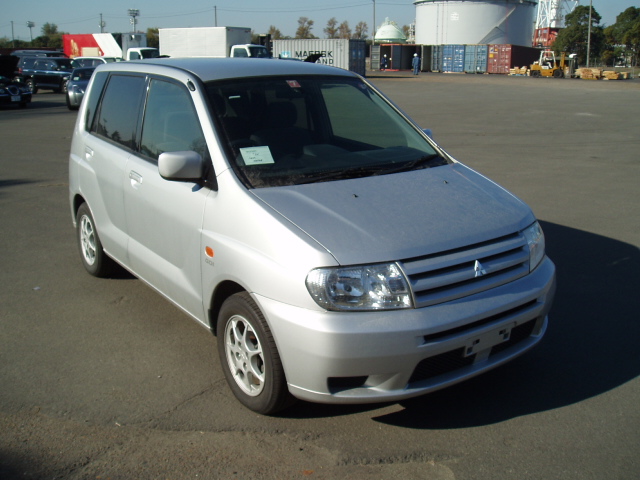 2001 Mitsubishi Dingo For Sale