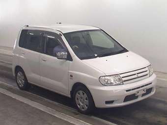 2001 Mitsubishi Dingo Photos