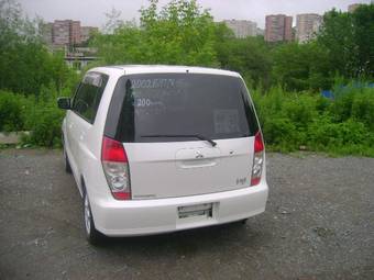 2002 Mitsubishi Dingo For Sale