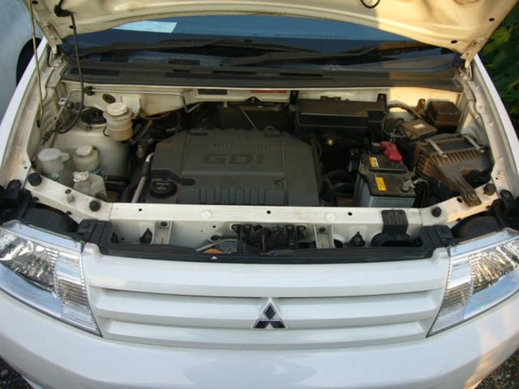2003 Mitsubishi Dingo