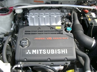 1999 Mitsubishi FTO Pictures