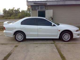 1998 Mitsubishi Galant Photos