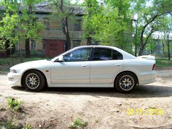 1998 Mitsubishi Galant Pictures