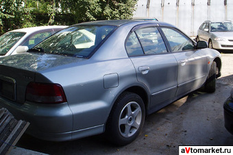 1999 Mitsubishi Galant Pictures