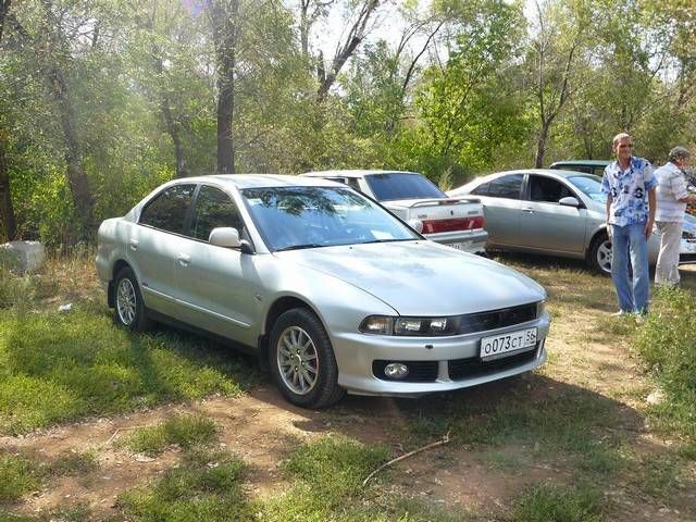 2000 Mitsubishi Galant