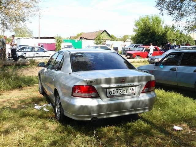 2000 Mitsubishi Galant