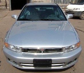 2000 Mitsubishi Galant For Sale