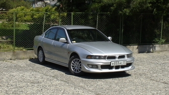 2001 Mitsubishi Galant