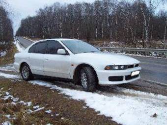 2001 Mitsubishi Galant Pics