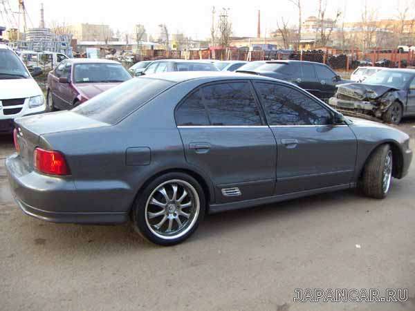 2002 Mitsubishi Galant