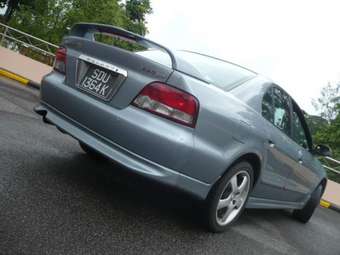 2002 Mitsubishi Galant Photos