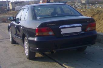 2002 Mitsubishi Galant Photos