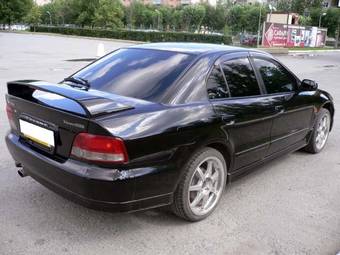 2002 Mitsubishi Galant Photos