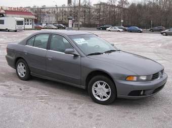 2003 Mitsubishi Galant Photos