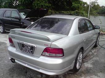 2003 Mitsubishi Galant Images