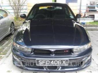 2003 Mitsubishi Galant Photos