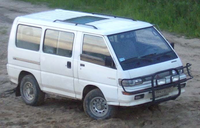 1995 Mitsubishi L300