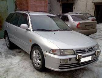 1999 Mitsubishi Lancer Photos