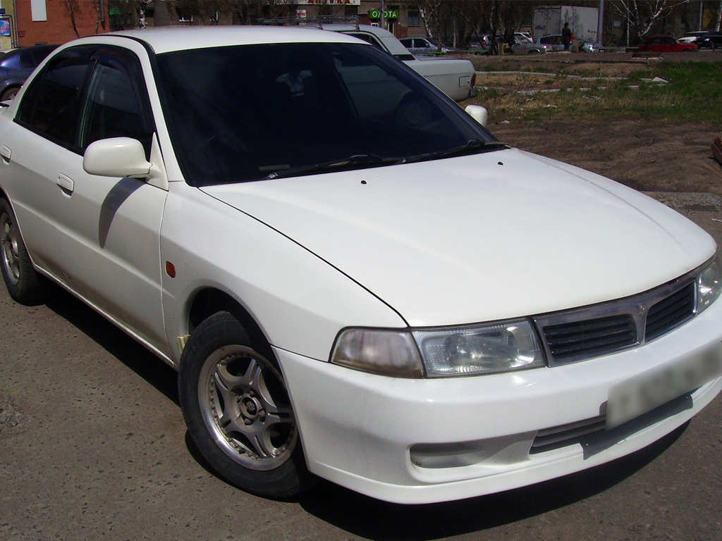 2000 Mitsubishi Lancer specs, Engine size 1.8, Fuel type Gasoline ...