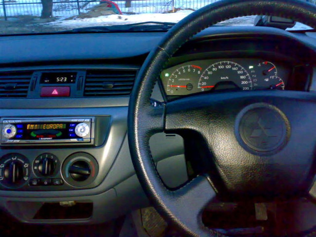 2003 Mitsubishi Lancer