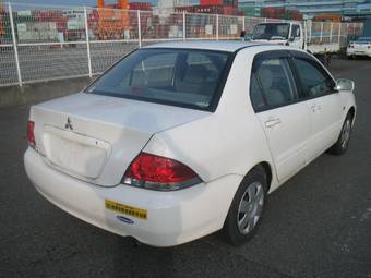 2003 Mitsubishi Lancer Photos