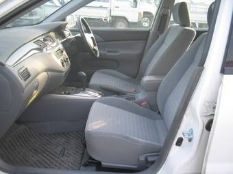 2003 Mitsubishi Lancer Photos