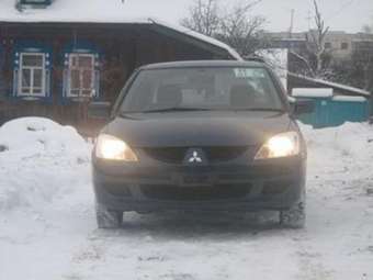 2003 Mitsubishi Lancer Pictures