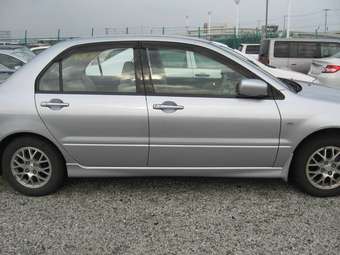 2003 Mitsubishi Lancer Pictures