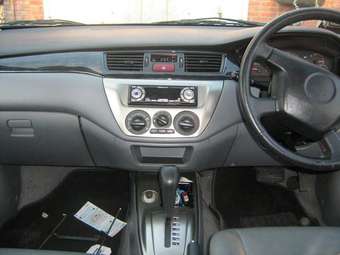 2003 Mitsubishi Lancer Images