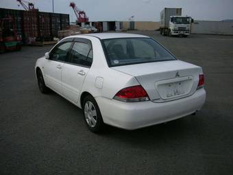 2003 Mitsubishi Lancer Photos