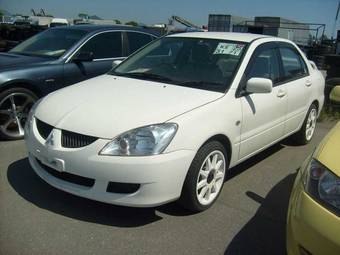 2003 Mitsubishi Lancer Pictures