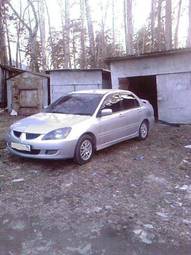 2003 Mitsubishi Lancer Pictures