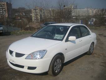 2003 Mitsubishi Lancer Pictures