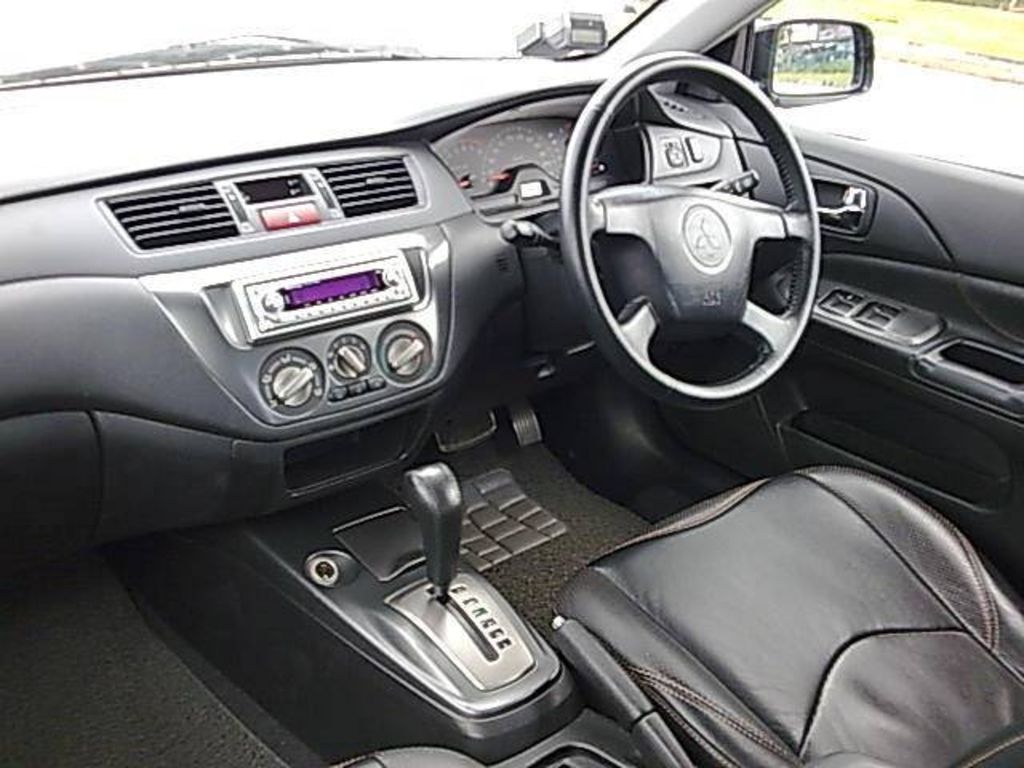 2004 Mitsubishi Lancer