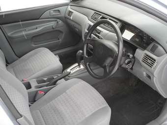 2004 Mitsubishi Lancer Pics