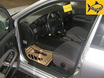 2004 Mitsubishi Lancer Images