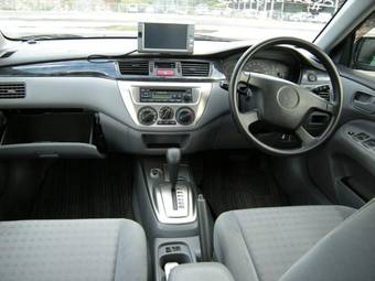 2004 Mitsubishi Lancer Photos