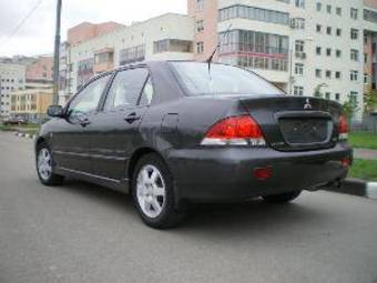 2004 Mitsubishi Lancer Photos