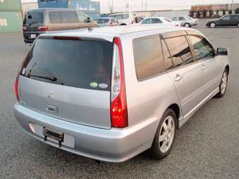 2005 Mitsubishi Lancer Pictures