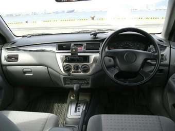 2005 Mitsubishi Lancer Pictures