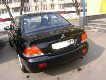 2005 Mitsubishi Lancer Photos