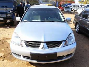 2005 Mitsubishi Lancer Images