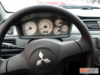 2006 Mitsubishi Lancer Pictures