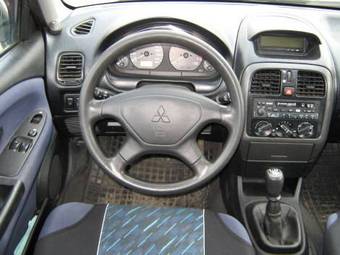 2007 Mitsubishi Lancer Images