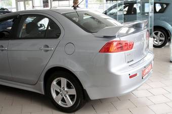 2008 Mitsubishi Lancer Pictures