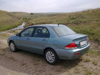 2009 Mitsubishi Lancer Photos